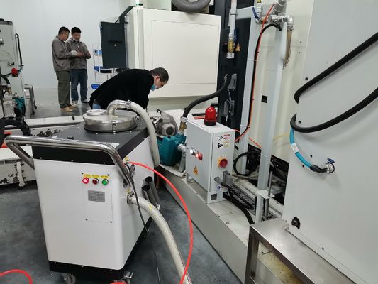 Maszyna do oczyszczania błota z aluminiowych szczypów Maszyna do automatycznego frezowania CNC