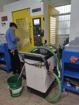Narzędzie maszynowe CNC System filtrów płynu chłodzącego do usuwania płynu cięcia i proszku odpadów