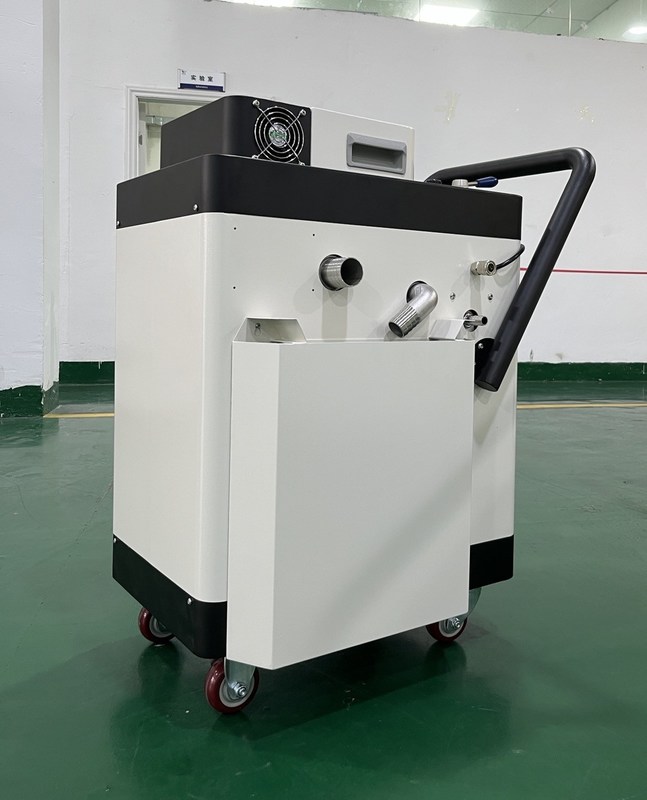 50Hz 60Hz Zasilanie CNC Skimmer oleju chłodzącego 150W Temperatura operacyjna 0°C do 50°C Sprzęt do separacji oleju przemysłowego