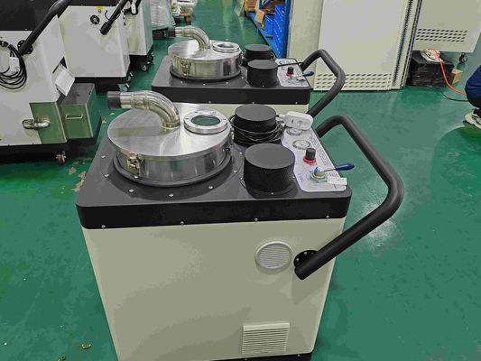 Maszyna do czyszczenia CNC o wysokiej mocy ssania, zdolna do usuwania zanieczyszczeń